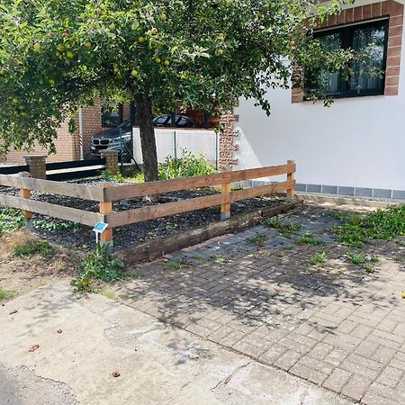 Privatunterkunft Mit Bad Und Kueche In Seenaehe Zulpich Eksteriør billede